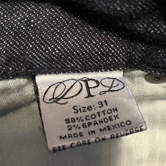 Deluxe Premium Denim Blue Jeans by Express - Picture 15 of 15